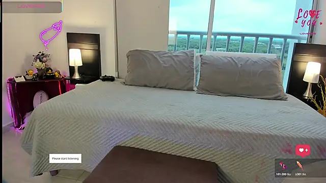 AndreaVelasco online show from April 24, 4:09 pm