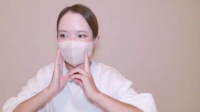 Snapshot of _hina_chan_ chatting on July 22, 2:08 pm hina chan online show from July 22, 2:08 pm