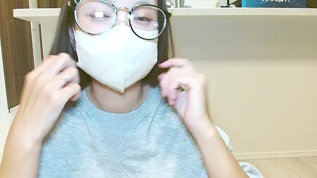  hina chan  online show from November 15, 2:21 pm