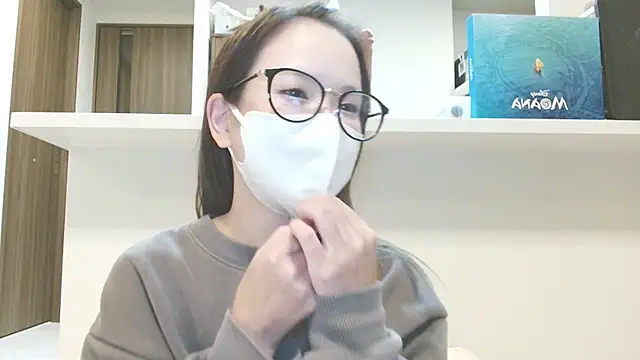  hina chan  online show from November 10, 1:49 pm