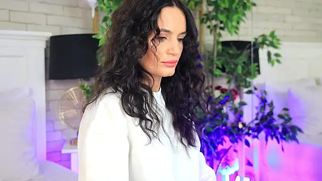 CarlaWhite online show from November 28, 3:50 am