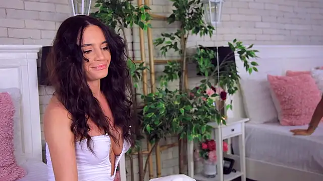 CarlaWhite online show from February 24, 4:35 am