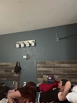 HotMessStilltheBest online show from January 18, 7:49 am