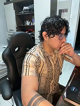 ikkipro online show from February 26, 11:49 pm