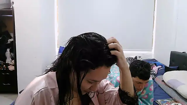 luxandracon23 online show from October 29, 4:28 pm