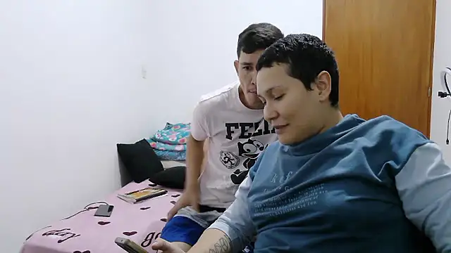 luxandracon23 online show from January 8, 12:16 am