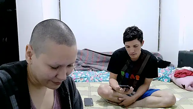 luxandracon23 online show from November 22, 12:21 am