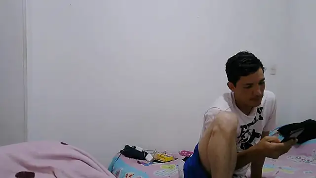 luxandracon23 online show from February 23, 1:12 pm