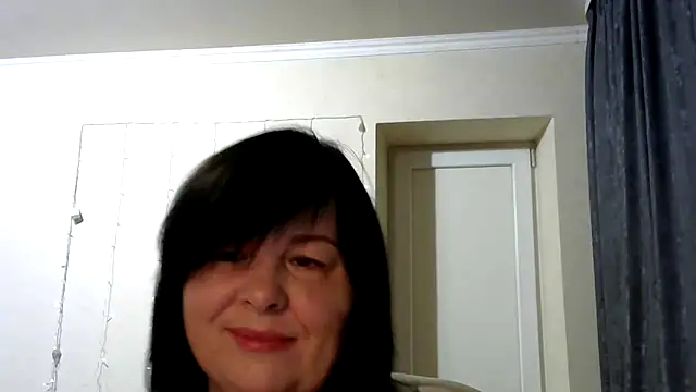 EmiliaLooo online show from September 9, 3:27 am