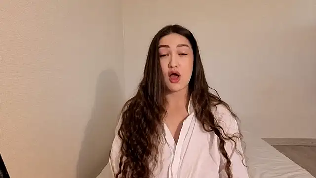 Aria Blisss online show from June 3, 11:53 pm