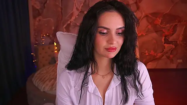 Snapshot of MilashaLovely chatting on November 20, 2:18 pm MilashaLovely online show from November 20, 2:18 pm