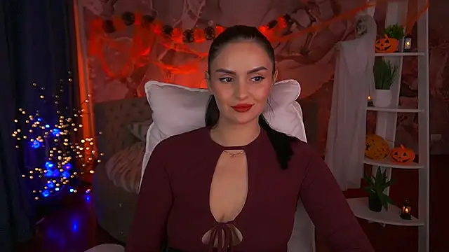 Snapshot of MilashaLovely chatting on October 29, 2:16 pm MilashaLovely online show from October 29, 2:16 pm