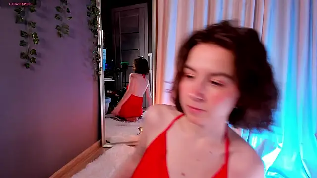 Snapshot of mind_game chatting on February 8, 5:51 am mind game online show from February 8, 5:51 am