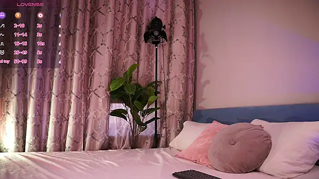 Snapshot of mind_game chatting on September 11, 5:51 am mind game online show from September 11, 5:51 am