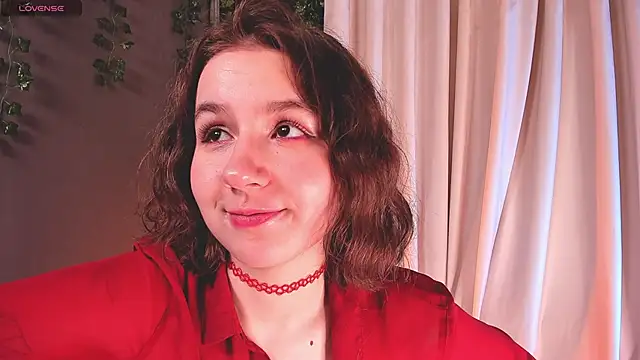 Snapshot of mind_game chatting on March 19, 5:30 am mind game online show from March 19, 5:30 am