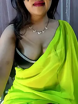 deslisexpriya online show from November 26, 6:24 am