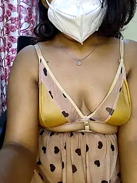 Snapshot of deslisexpriya chatting on March 18, 2:08 am deslisexpriya online show from March 18, 2:08 am