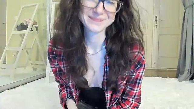 Snapshot of Baby_Jewel chatting on February 25, 11:32 am Baby Jewel online show from February 25, 11:32 am