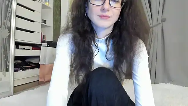 Baby Jewel online show from November 6, 11:14 am