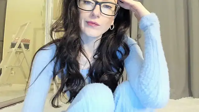 Baby Jewel online show from October 26, 11:10 am