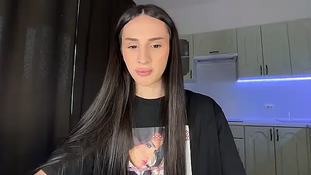 Kim Oberlin  online show from February 27, 10:15 am