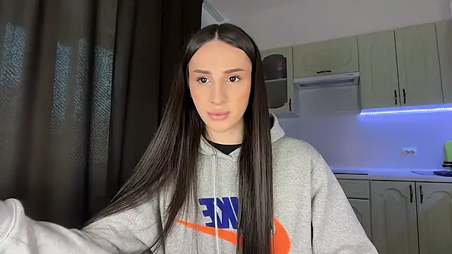 Kim Oberlin  online show from February 23, 1:12 pm