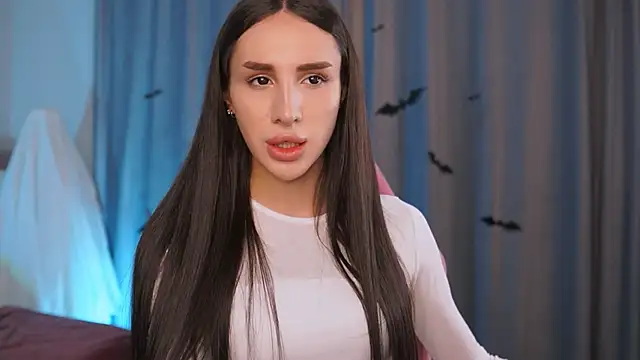 Snapshot of Kim_Oberlin_ chatting on October 18, 11:01 am Kim Oberlin online show from October 18, 11:01 am