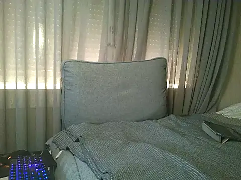 unknownguy 7 online show from February 10, 10:58 am