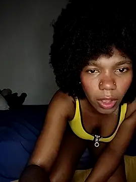 AriLennox  online show from February 20, 11:50 pm