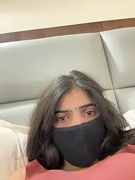 Lunaxx001 online show from April 2, 6:09 am