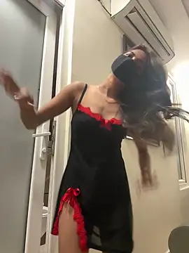 Lunaxx001 online show from April 9, 10:21 am