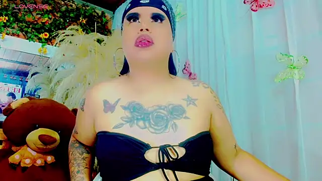 nauthyvalentina online show from March 26, 1:53 pm