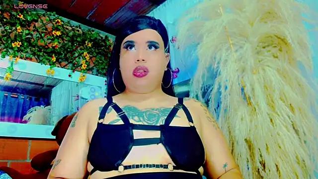 nauthyvalentina online show from March 6, 3:18 pm