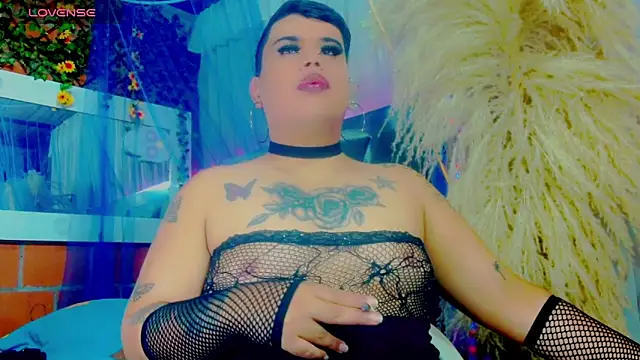 nauthyvalentina online show from April 12, 2:42 pm