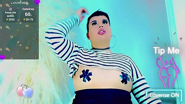 nauthyvalentina online show from February 12, 4:55 pm