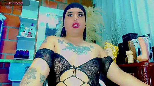 nauthyvalentina online show from February 13, 4:51 pm