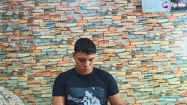 Snapshot of couple_lovelyds chatting on November 29, 8:31 pm couple lovelyds online show from November 29, 8:31 pm