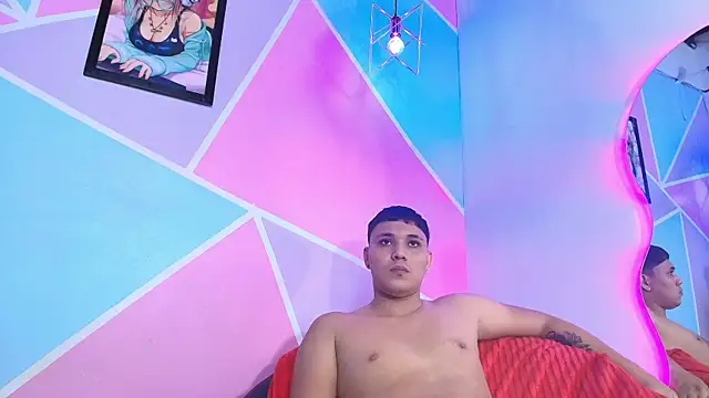 Snapshot of couple_lovelyds chatting on November 14, 8:45 pm couple lovelyds online show from November 14, 8:45 pm