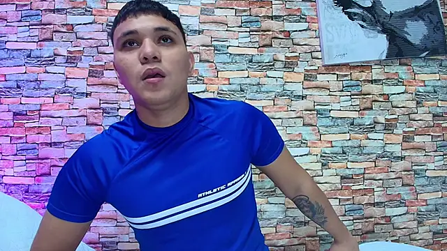 couple lovelyds online show from January 31, 8:40 pm