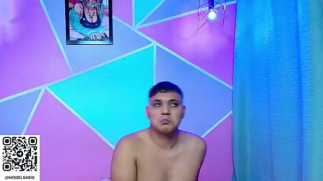 couple lovelyds online show from January 7, 8:36 pm