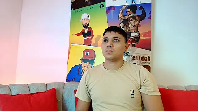 couple lovelyds online show from March 6, 8:48 pm