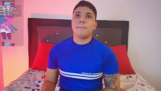 couple lovelyds online show from March 15, 9:11 pm