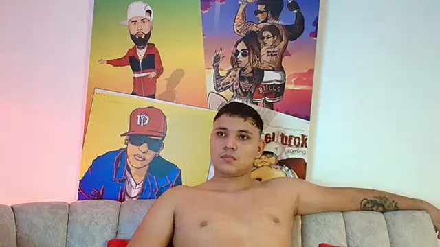 couple lovelyds online show from February 28, 8:41 pm