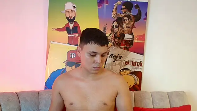 couple lovelyds online show from March 5, 9:00 pm