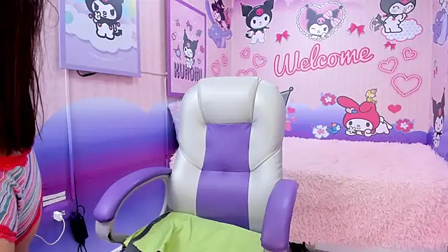 ariana  sweet  online show from January 25, 5:08 pm