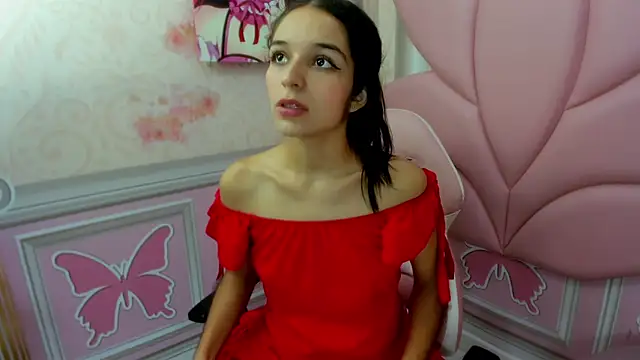 ariana  sweet  online show from December 17, 1:16 pm