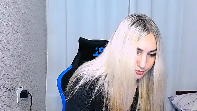 JaneLaJewel online show from November 12, 2:43 pm