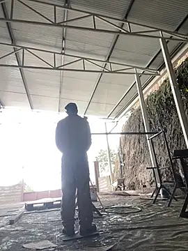 Snapshot of RicarBer chatting on February 10, 4:06 pm RicarBer online show from February 10, 4:06 pm