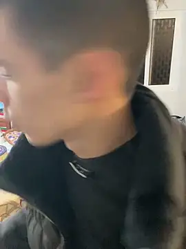 Snapshot of RicarBer chatting on February 18, 7:21 pm RicarBer online show from February 18, 7:21 pm