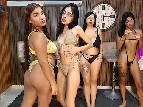 Baby9hot online show from May 30, 11:38 am